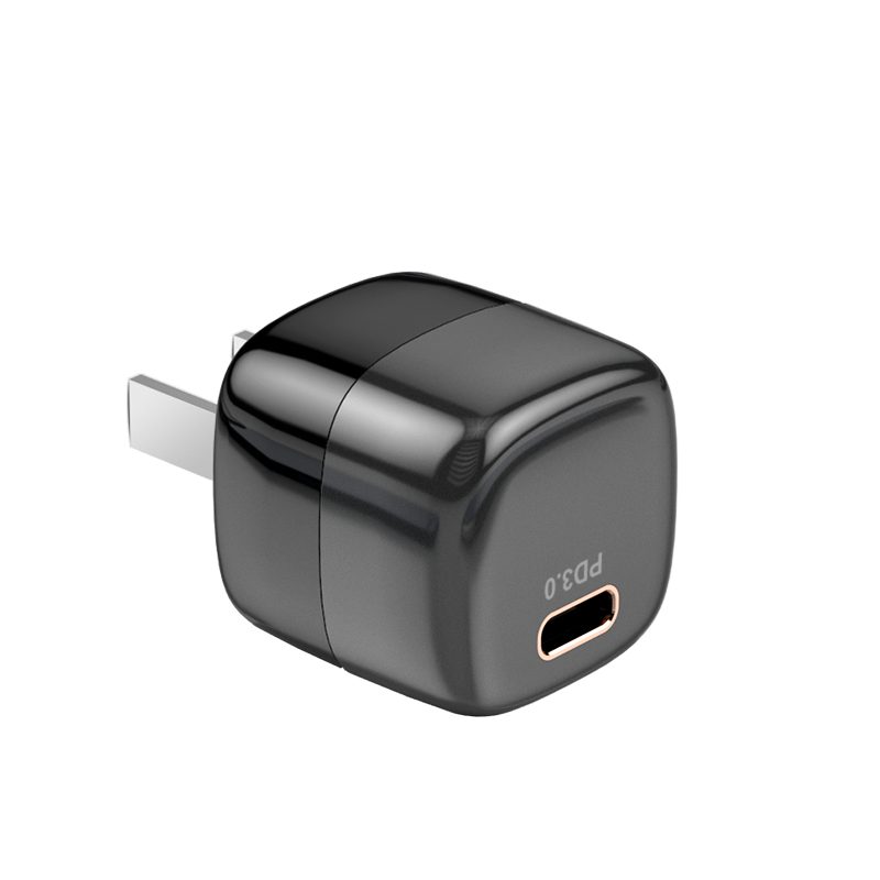 WiWU New Arrival PD 20W Fast Charger for iPhone Samsung Android Portable Mini charger fast charging