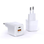 WiWU RY-U33 2 in 1 USB-C + USB-A 3.0 Wall Charger 33W Fast Charging Compatible iPhone iPad